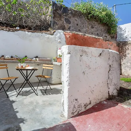 Un Jardin Al Mar Πανσιόν 3*