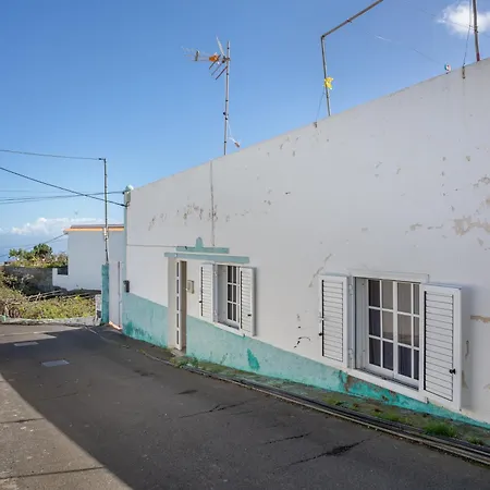 Un Jardin Al Mar