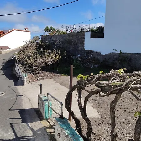 Πανσιόν Un Jardin Al Mar 3*