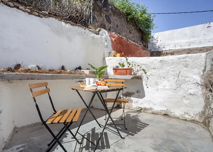 ゲストハウス Un Jardin Al Mar